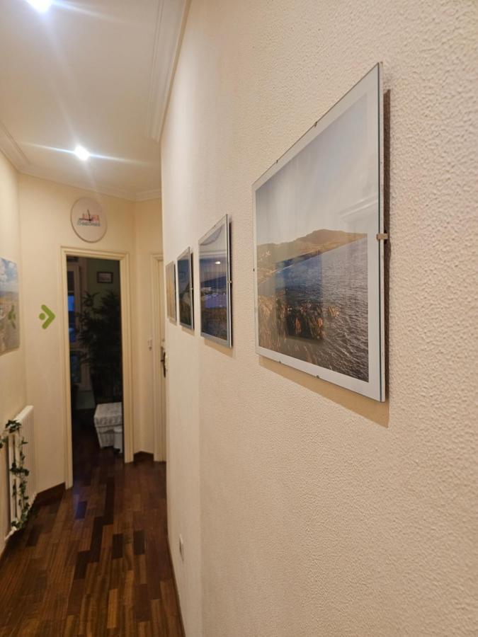 Habitacion Amplia Y Centrica En Piso Compartido 拉科鲁尼亚 外观 照片