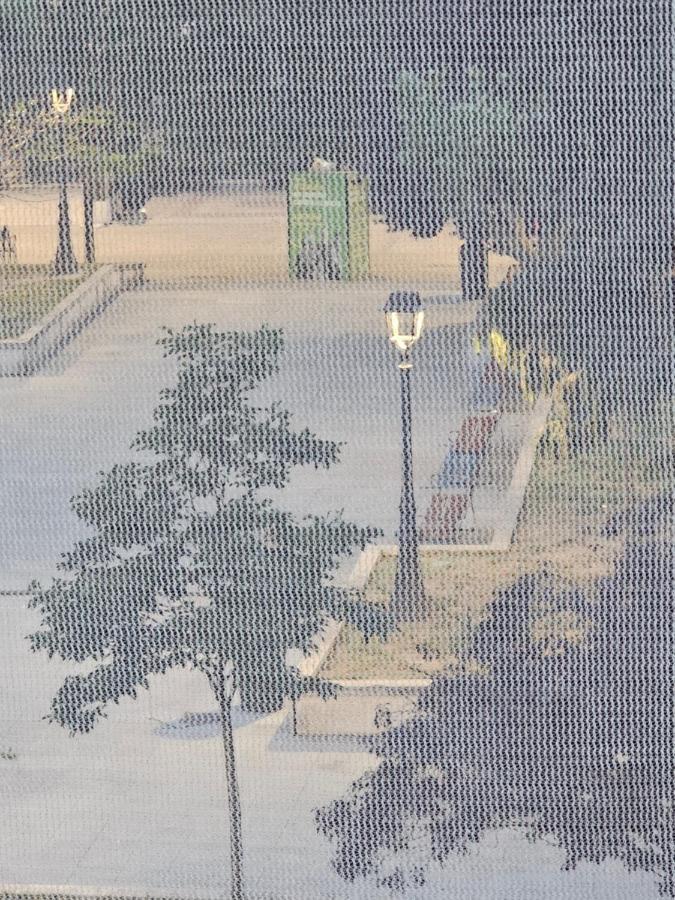 Habitacion Amplia Y Centrica En Piso Compartido 拉科鲁尼亚 外观 照片